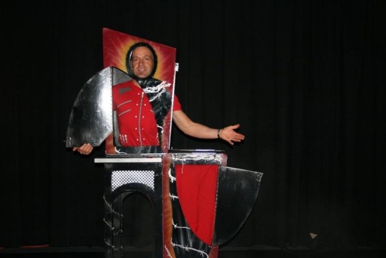 ADMC 2025 featured magician Mike Woodward and Alex